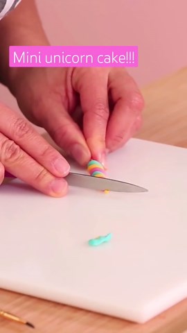 Adorable little unicorn cake!