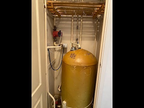 No water coming out of hot tap - quick fix. no water in hot taps open vented system.