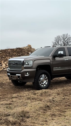 2023 GMC Denali Duramax Truck Overview