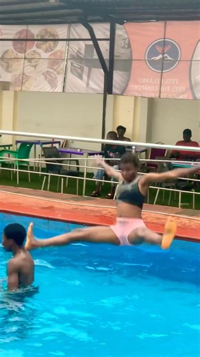 Running and jump high dive trick in swimming pool 🏊‍♀️😂
