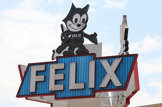 Vintage Felix the Cat & Kit-Cat Klocks: Which Is Purrfect for You | LoveToKnow