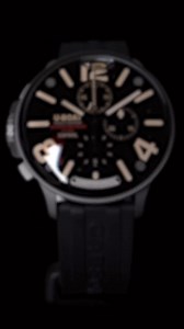 Discover a blend of rugged durability and sophistication with the @uboatwatch_official Classico Round Dial Unisex Watch! The Bronze Heritage Watch is a distinguished 47mm timepiece crafted from uncoated bronze, which evolves a unique patina over time, adding to its character. It features a left-side crown with patented protection and a handmade strap using ancient Florentine tanning techniques. The watch is powered by an automatic mechanical movement with a 41-hour power reserve and includes 26 