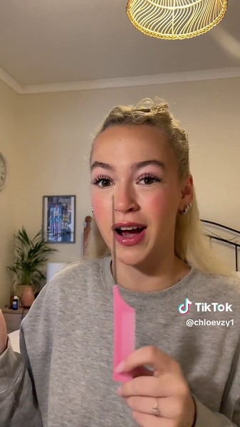 Easy Slick Bun Tutorial: Keep Your Hair Sleek and Chic!