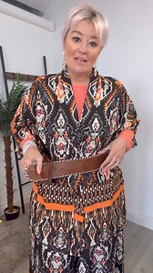 Styling up Sunday with my What Leila Loves ZARA belt I brought at the weekend! Outfit details here ⬇️ ❤️Top 🛍️https://constellationuk.com/products/hi-lo-hem-fine-knit-top-1 ❤️Kaftans and Palazzo 🛍️ https://constellationuk.com/collections/kimonos ❤️ https://bit.ly/3vHKH85 ❤️ Zara Belt 🛍️ https://bit.ly/49q3nak | What.LeilaLoves