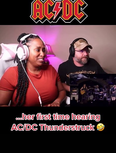 First Time Reaction to AC/DC 'Thunderstruck' Live at River Plate