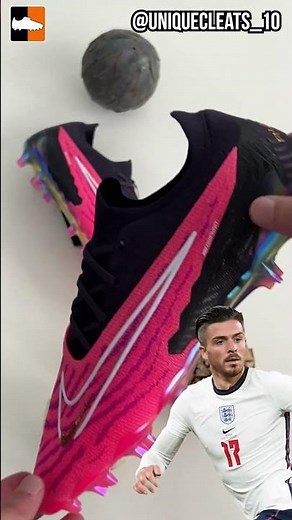 Those PINK Nike Boots 💗 World Cup - Kane, Foden, Grealish!