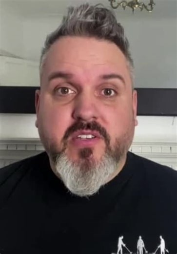 Paranormal Caught on Camera S03:E26 - Canadian Lake Monster and More