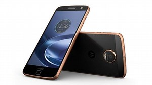 New Moto Mod Ads Takes A Swipe At Apple & Other Manufacturers