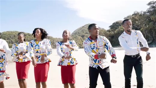 Imithente ft Abaphilisi bomoya - Bakhanyisele