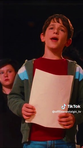 greg heffley singing 🥹✨#offlixenostalgic_tv #diaryofawimpykid #gregheffley #2010sthrowback #viral #childhoodmemories #xyzbca