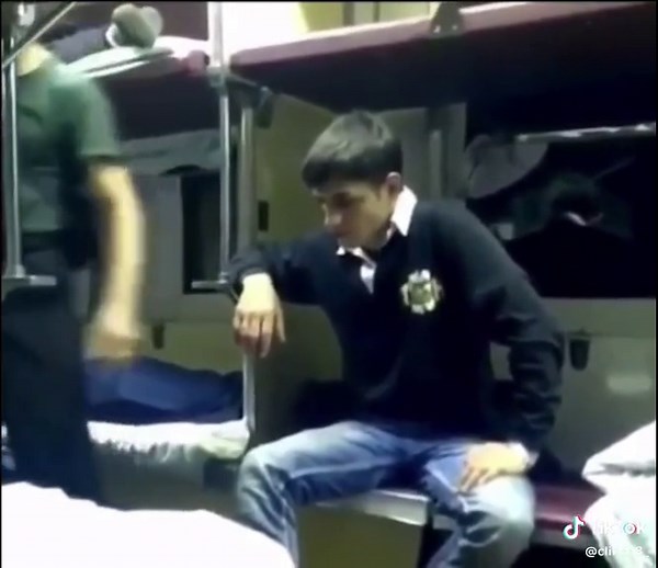 BMW X5: The Ultimate Luxury SUV The BMW X5 is a premium SUV that combines luxury, performance, and practicality. Powered by a range of engines, including a 3.0-liter turbocharged inline-six and a 4.4-liter twin-turbo V8, the X5 offers up to 617 horsepower in the M Competition trim! It accelerates from 0 to 100 km/h in as little as 3.8 seconds (M trim) while maintaining a top speed of 290 km/h, making it one of the fastest SUVs on the market! With BMW’s Drive all-wheel-drive system and adaptive s