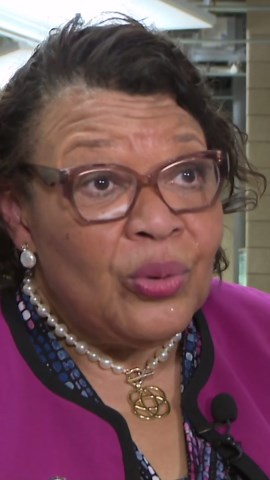 National Education Association President Princess Moss visits Hillside Elementary School