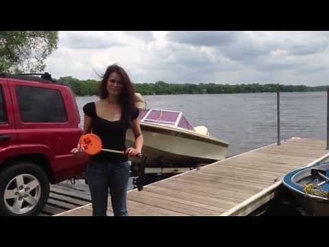 StayDry Boat Launcher demo, Petite Woman VS Big Fiberglass Boat