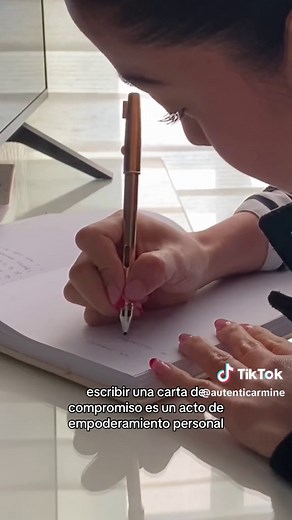 Cómo hacer una carta de compromiso contigo mismo