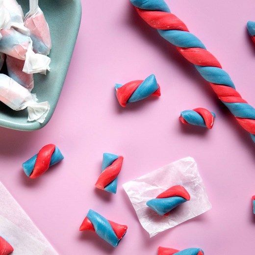 21M views · 102K reactions | Ever make bubble gum from scratch? It'll blow you away. Save this recipe: taste.md/2fuTGSZ More recipes on our app ￼: taste.md/2xG1Qyv | Tastemade | Facebook