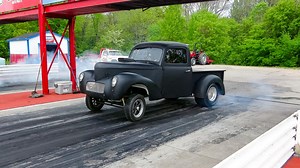 Is it a Willys Truck, is it a Ford Truck??? I think the answer is yes to both of those questions, but either way it is a super fast Old School Gasser truck that can put a hurtin on a lot of vehicles down at the local drag strip. #Gasser #Muscletruck #Willys | TomEighty
