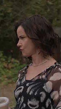 Natalie loves snooping around #Yellowjackets