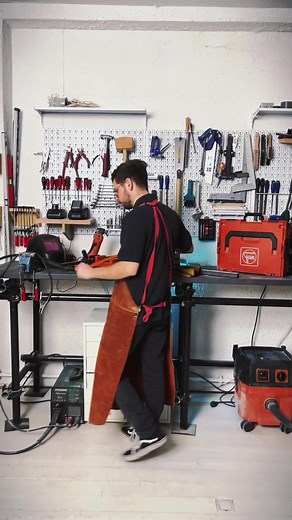 1.1K views | Our star in the Halftime Show?  The FEIN MULTIMASTER!With FEIN StarlockMax, your quarterback distributes over 180 accessories. With Starlock you can achieve touchdowns in less than 3 seconds . And thanks to compatibility with Bosch AMPShare batteries, you have power without timeout! #fein #multimaster #multitool #ampshare | Fein | Facebook