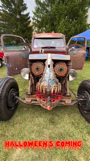 Halloween’s Coming #classiccars #cars #carshow #antiquecars #vintagecars #showcars | Dennis Edwards
