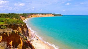 Praia do Carro Quebrado, natureza e tranquilidade no Litoral de Alagoas