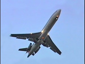 727s at Southend in the 1990s