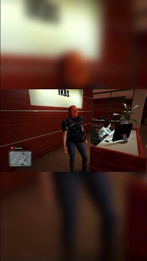 GTA 5 - does the parachute deploy by itself.. yes