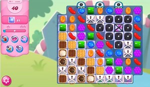 Tips and Walkthrough: Candy Crush Level 8606