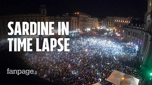 134K views · 1K reactions | In 10 mila hanno intonato, tra le altre, "Bella Ciao" e le canzoni di Pino Daniele. Le spettacolari immagini in time lapse | Napoli Fanpage.it | Facebook