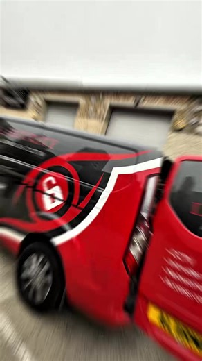 🎥 Halfway through this big estate CCTV install! 10 cameras going in 🔥 Nearly a mile of Cat6 already run 😳💪 Customer’s buzzing — he can now see everything straight from his phone 📱👀 We’ll show you the rest once the final cameras are up! #CCTV #SecurityInstall #i4Security #CameraSetup #SmartHome