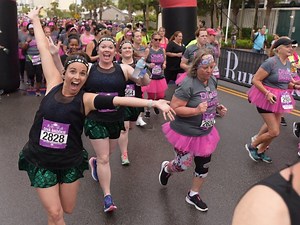 Glitz, Glam & Grit: Divas® Running Series Makes a ‘Chic’ Comeback in Chicago