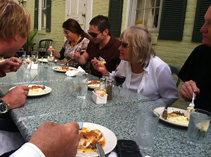 Touring D.C. step-by-step and bite-by- bite - WTOP News