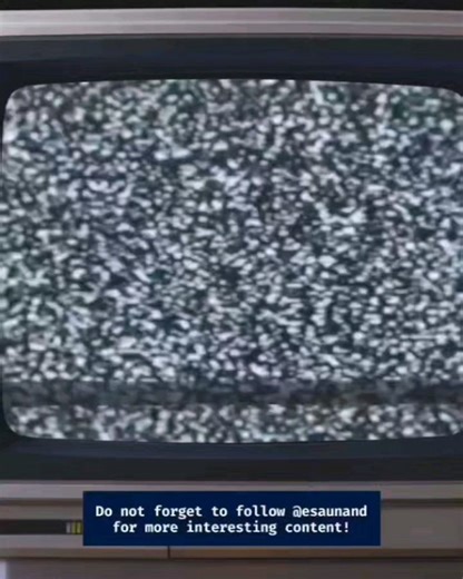 ESA Universitas Andalas on Instagram: "Hello, fellas! 👋 This week, we recommend the military drama film Jin-Roh (1999). It’s a movie that has a lot to unpack, but it offers a compelling experience. The film explores politics, the military, and psychology all at once. With its stunning animation and beautiful music, Jin-Roh remains enjoyable even if the story feels complex, you can still appreciate its breathtaking visuals and ear-pleasing soundtrack. So get comfy and grab your popcorn. Enjoy yo