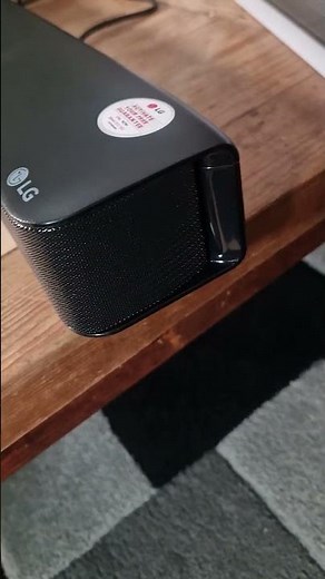 LG SQM1 soundbar