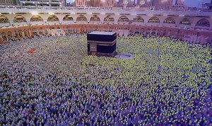 群衆人数カウントAIソリューション|映像解析AIプラットフォーム「SCORER」（スコアラー）