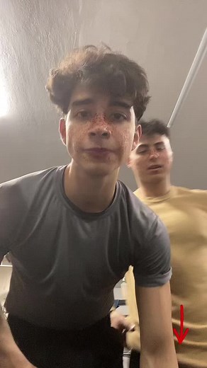 #pecs #chestbounce #pecmuscles #pecflex #chesttwerk #pecjumping #pecbounce #chestchallenge