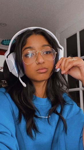 Maitreyi Ramakrishnan | Please enjoy my lil video to let you know that I’ll be going to the Oscar’s as an Academy Partner!! INSANEEE!! I have pretty much been... | Instagram