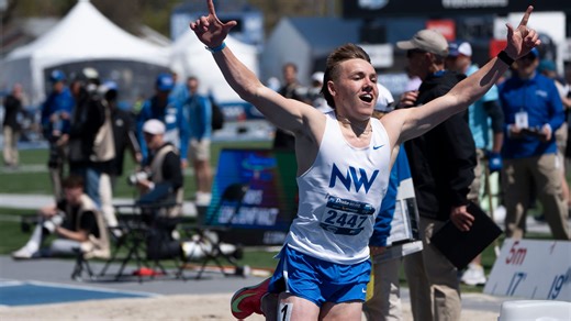 Waukee Northwest track sweeps shuttle hurdle relays, set records at Drake Relays