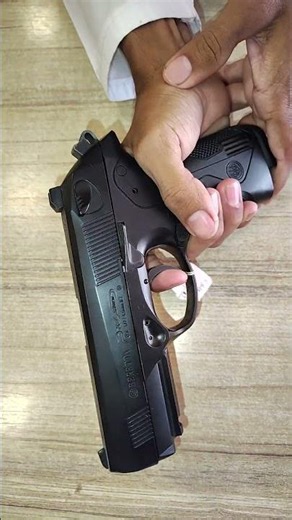 Umarex Beretta PX4 storm Airgun #trending #airsoft #shortsfeed #umarexairguns
