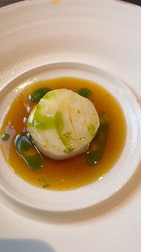 Test kitchen Friday: Butter poached cod, 3 x citrus, chicken & mussel dashi with pine & saffron - Light & fresh for springtime in Stockholm (hopefully in a few months…) Plate from: @potterstefanandersson @restaurantfrantzen @daniel.everts @charliebenitez | Björn Frantzén