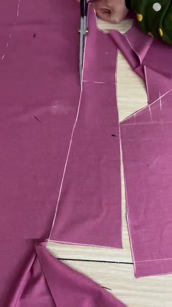 Sewing Tutorial | Making Women's Jacket/Blazer |Notched-collar Jacket . . . . . . . . . . . . . . . . #blazer #fashion #ootd #style #outfit #fashionblogger #outfitoftheday #fashionstyle #blazer #blazermurah #blazers #jualblazer #blazerpria #trailblazers_rurex #blazercewek #trailblazers #blazerbatik