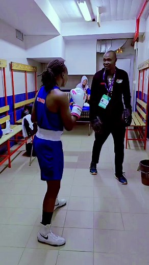 #kenyantiktok #womenboxing #viralvideo #angukanayo #LIVEhighlights #LIVEhighlights #afrobulkstyle #LIVE #boxing #CapCut #TikTokLIVE #aiba