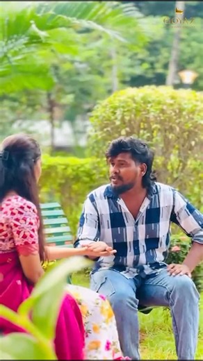 Charan Prasad on Instagram: "“Goyaz” peru Telugu states lone kaadu, vere states lo kuda baga vinipinche peru. Alanti perunna Goyaz lo offers lekapote ela? Anduke pratisari offers tho ostunattu, esari kuda wedding season kosam special offers tho ochesaru mana Goyaz vallu! ✨ Get FREE Silver Jewellery worth ₹50,000 on a purchase of ₹1,00,000 ✨ Get FREE Silver Jewellery worth ₹25,000 on a purchase of ₹50,000 ✨ Get FREE Silver Jewellery worth ₹12,500 on a purchase of ₹25,000 🗓️ Offer valid from Nove