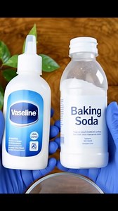 DIY Glow Face Mask😱 “This homemade face mask blends Vaseline, honey, baking soda, and coconut oil. Some people use it occasionally as part of their skincare routine to help exfoliate gently and enhance the appearance of the skin.” #skincaretips #naturalskincare #selfcareroutine #glowingskin #beautyhacks | MythNest