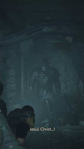 The moment RE2 becomes a HORROR game... 😨 #RE2 #MrX