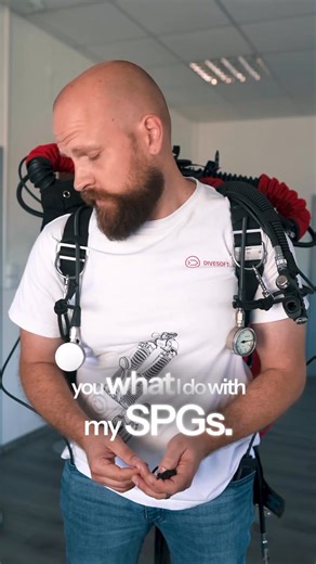 DIVING TIPS WITH DIVESOFT #1 🤝 Today, Jakub Slama will show you one of his tips how to work with the SPGs. ❤️ #diving #divesoft #techdiving #rebreather #technicaldiving #ccrliberty #divesoftliberty #dive #ccr #wreckdiving #cavediving | Divesoft