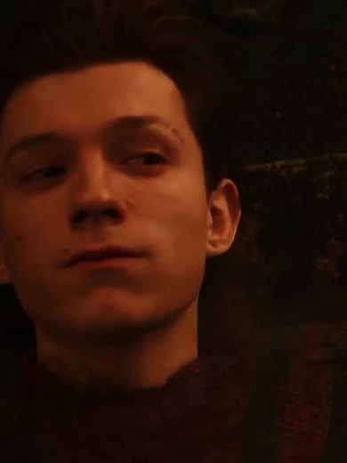 Avengers Infinity War Spiderman Death Scene Explained