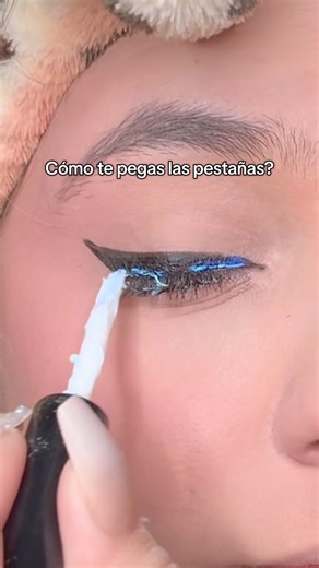 Como pegar pestañas? #pegar