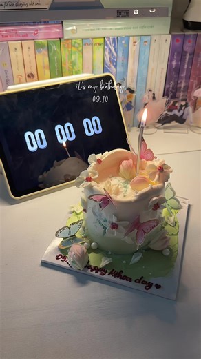 hpbd to me 🎂🍰 #happybirthday #mybirthday #happybirthdaytome #anyingzz #huanyithoa