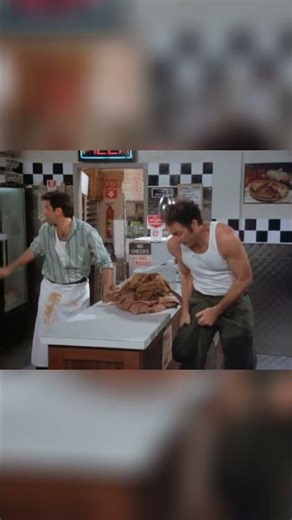 Seinfeld the calzone Kramer cooks his shirt #funnyshorts #comedyshorts