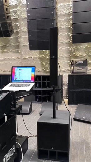 RCF Sound system play 💫😎#dj #djremix #song #trending #viral #djsetup #youtubeshorts #video